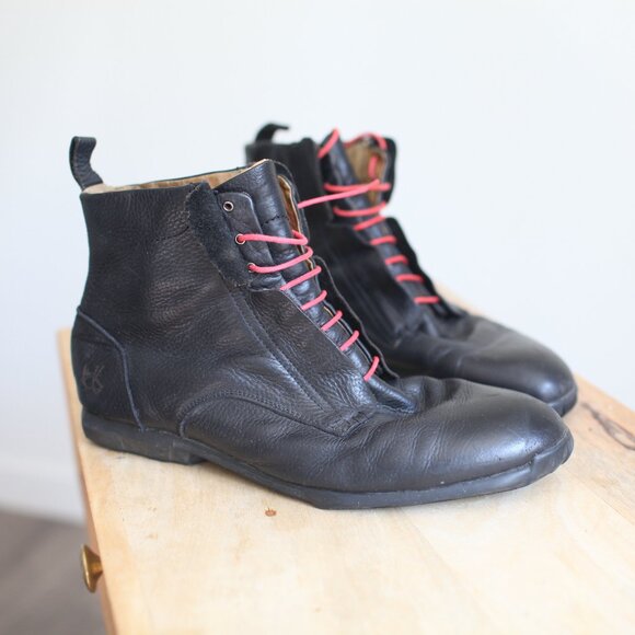 John Fluevog vintage black Leather lace up ankle Boots mens 11 - Picture 1 of 11